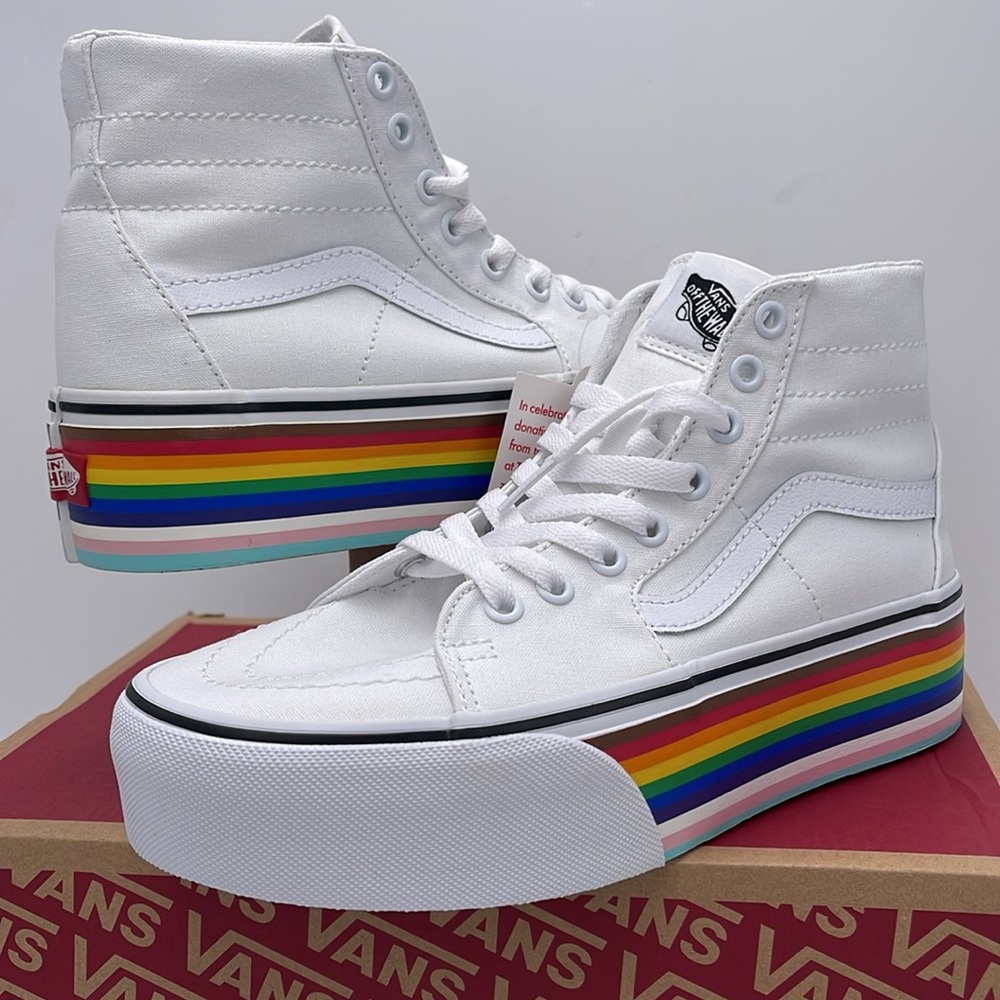 Vans WMNS Sk8-Hi Tapered Pride Rainbow Platform Sneakers
VN0A7Q5PRNC - Picture 9 of 16
